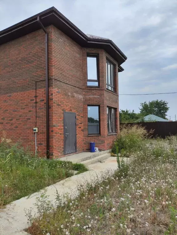 Дом в Адыгея, Тахтамукайский район, Козет аул Кольцевая ул. (177 м) - Фото 1