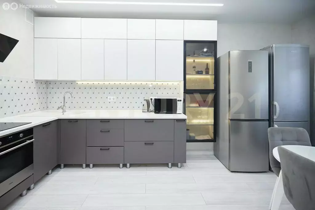 3-комнатная квартира: Ульяновск, проспект Врача Сурова, 30 (82.4 м) - Фото 1