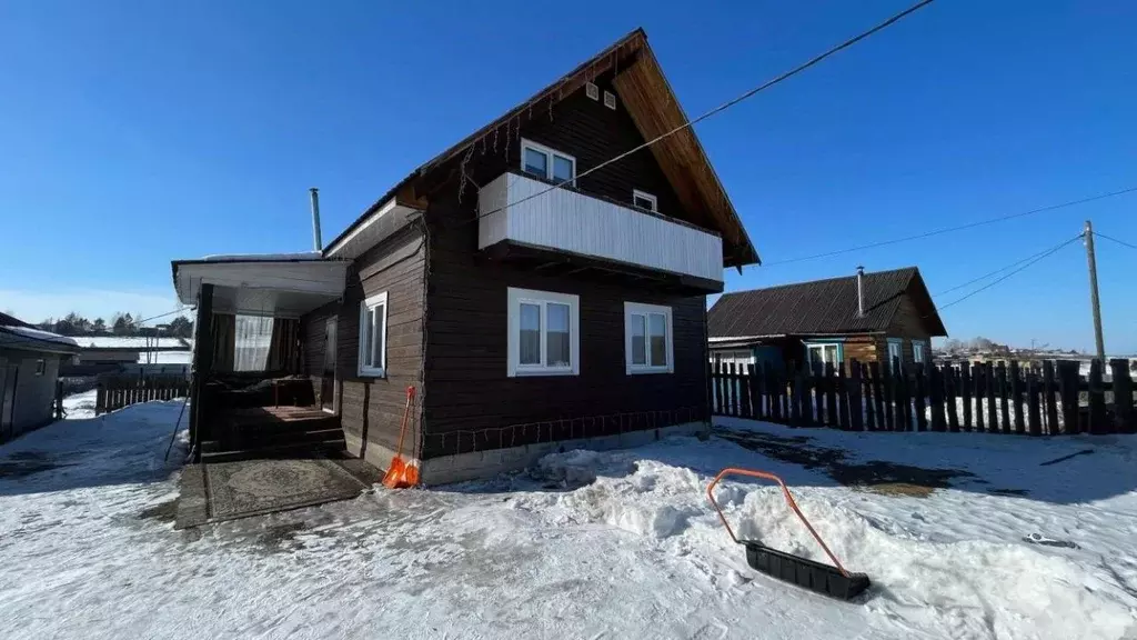 Дом в Иркутская область, Иркутский муниципальный округ, д. Лыловщина ... - Фото 1