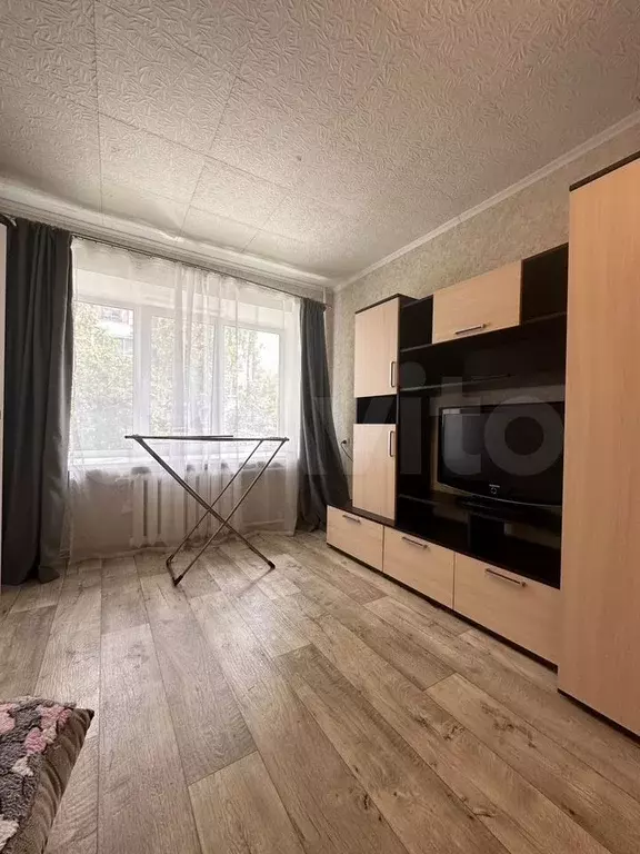 2-к. квартира, 42 м, 1/4 эт. - Фото 1