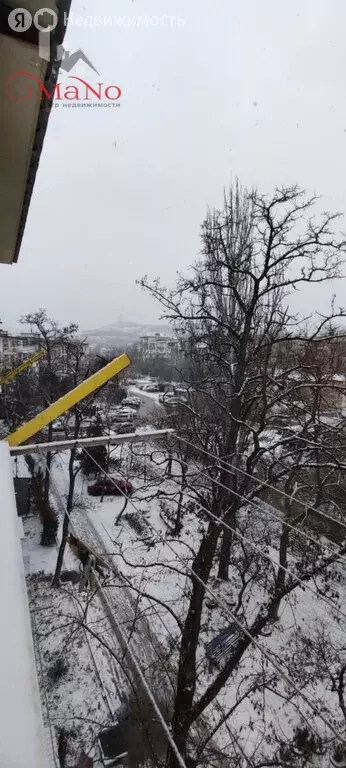 3-комнатная квартира: Феодосия, улица Гарнаева, 67 (59.9 м) - Фото 1