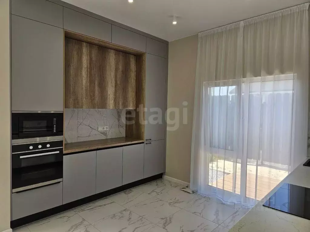 Дом в Тюменская область, Тюменский муниципальный округ, д. Елань ул. ... - Фото 1