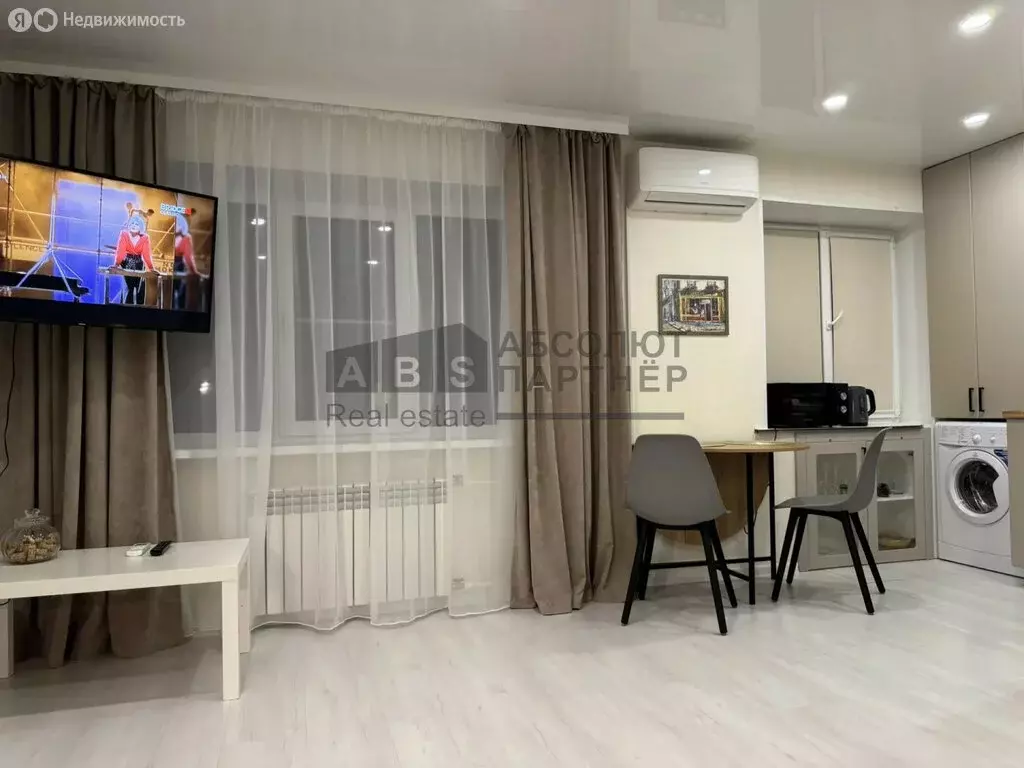 2-комнатная квартира: Великий Новгород, район Торговая сторона, улица ... - Фото 1