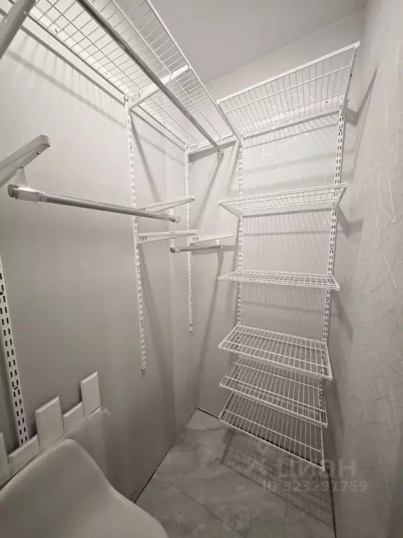 1-к кв. Приморский край, Владивосток ул. Зеленый Бульвар, 19 (30.0 м) - Фото 2