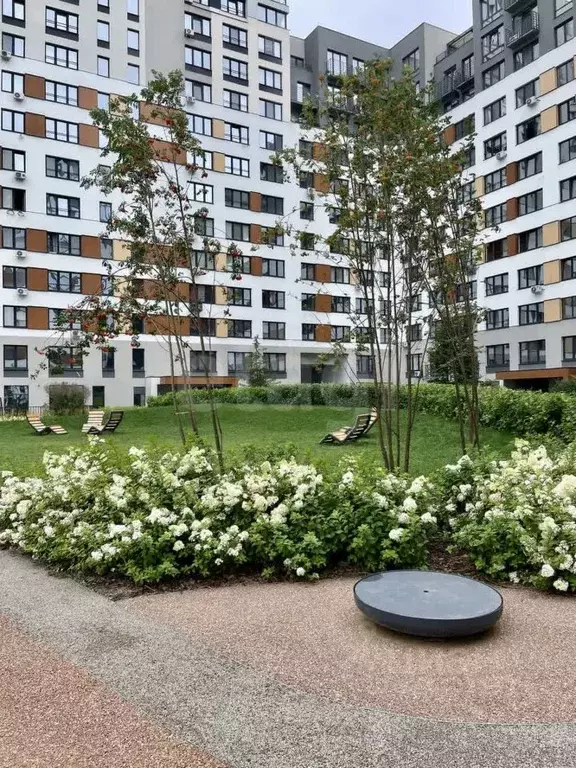 1-к кв. Тюменская область, Тюмень ул. 50 лет Октября, 57Бк2 (34.5 м) - Фото 1