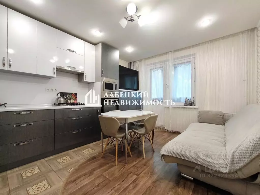 3-к кв. Самарская область, Самара просп. Карла Маркса, 438б (84.4 м) - Фото 2