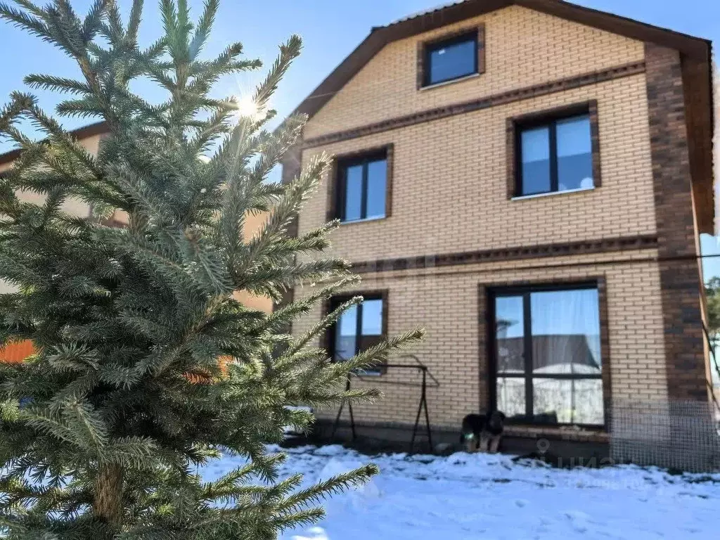 Дом в Новосибирская область, Новосибирский район, Кудряшовский ... - Фото 1