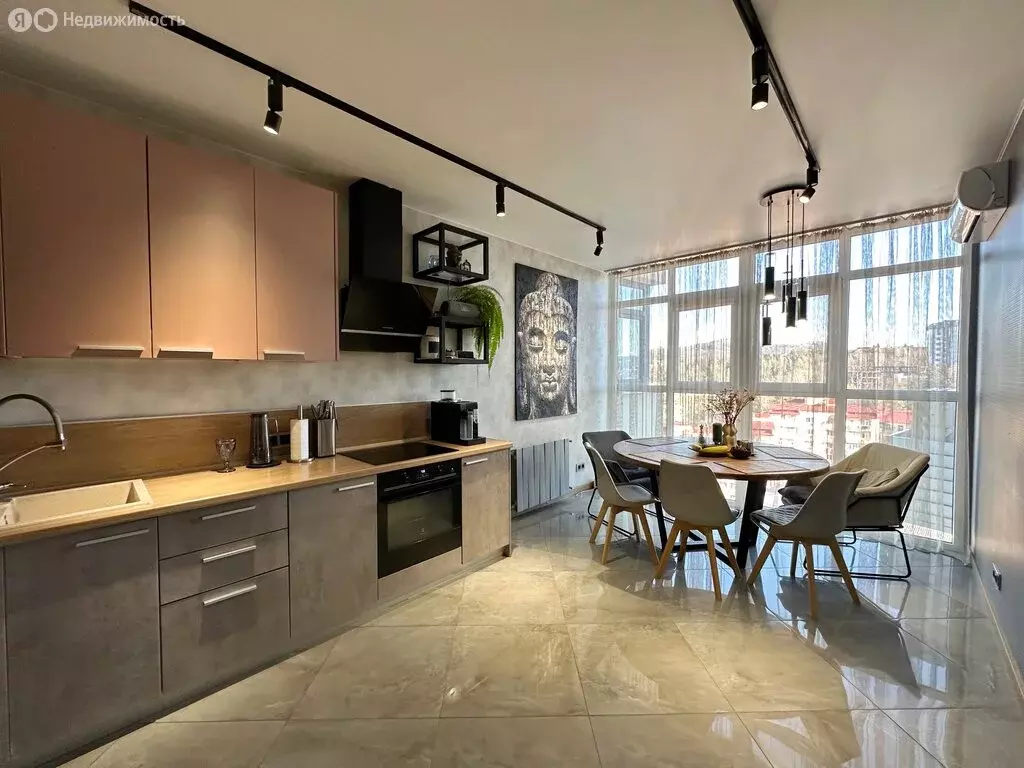 3-комнатная квартира: Сочи, Пластунская улица, 26 (100 м) - Фото 2