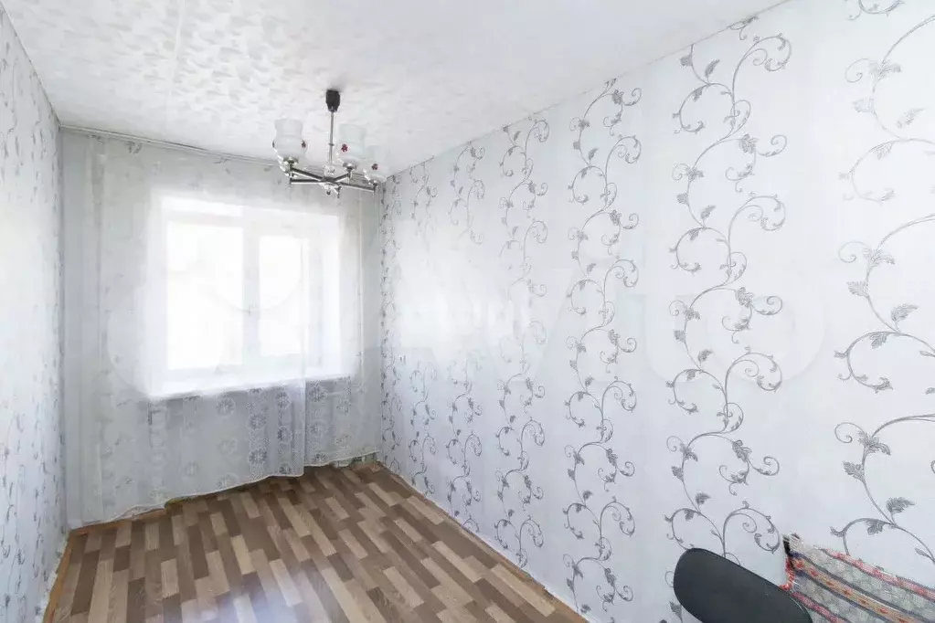 Комната 24 м в 2-к., 5/5 эт. - Фото 1