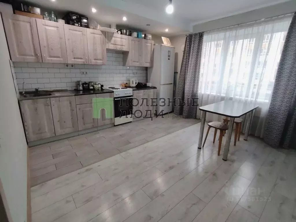 3-к кв. Алтайский край, Барнаул ул. Сергея Семенова, 26 (54.1 м) - Фото 0