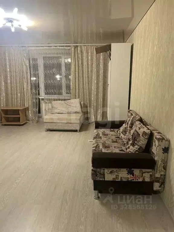 Студия Тюменская область, Тюмень Интернациональная ул., 199 (35.0 м) - Фото 1