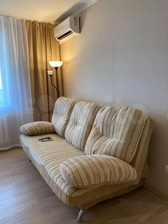 1-к. квартира, 40 м, 3/10 эт. - Фото 0
