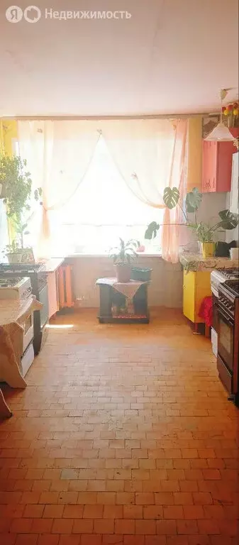 1к в 8-комнатной квартире (18 м) - Фото 1