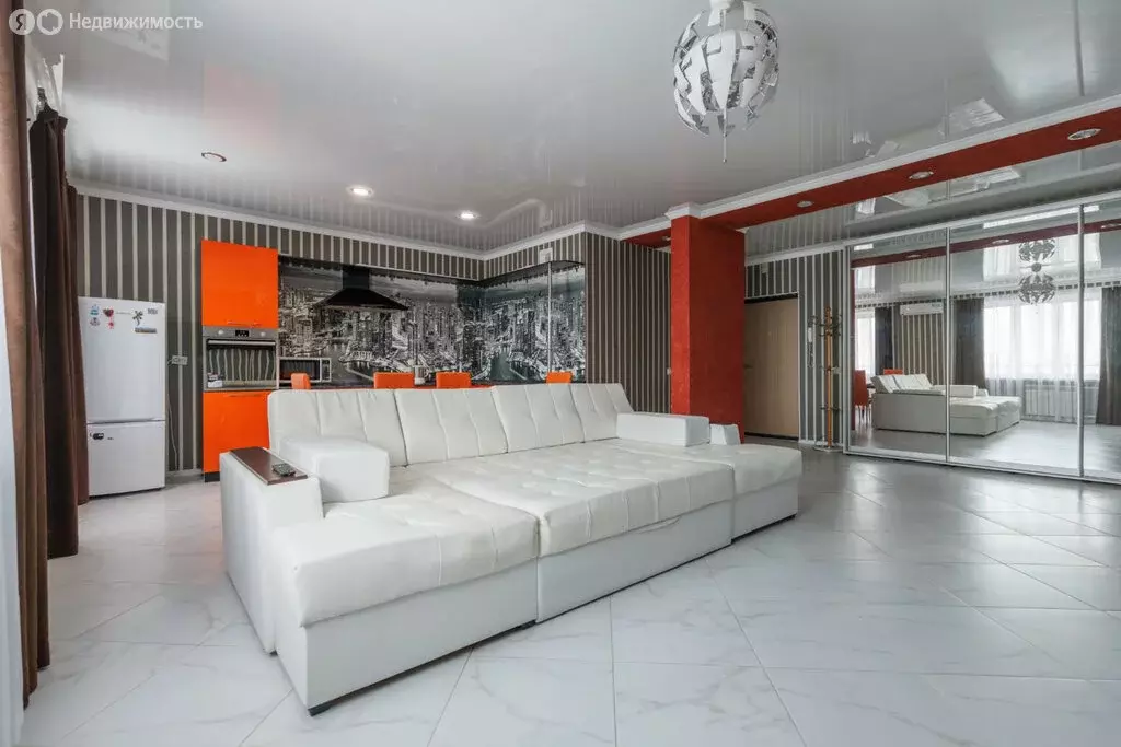 2-комнатная квартира: Брянск, улица Фокина, 125 (71 м) - Фото 0