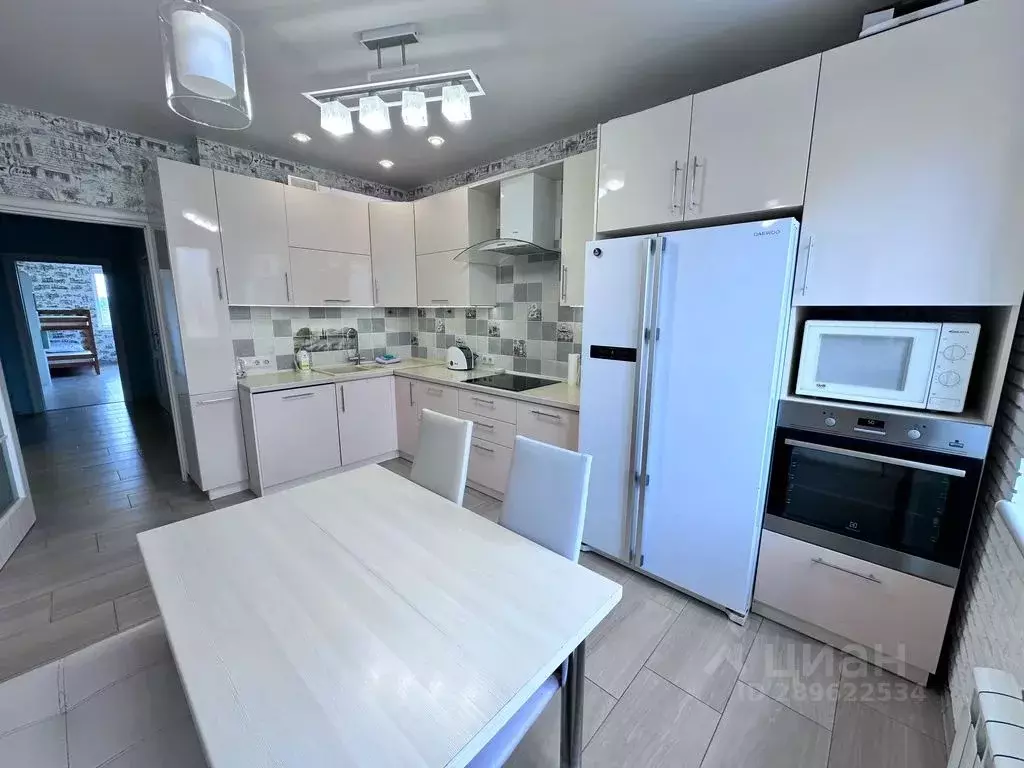 2-к кв. Тульская область, Тула Новомосковская ул., 16 (70.0 м) - Фото 1