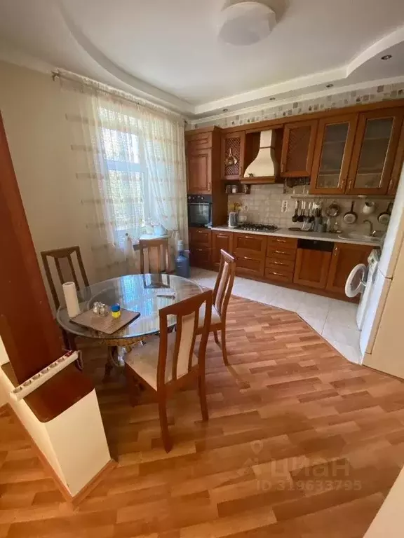 3-к кв. Татарстан, Казань ул. Гоголя, 25а (108.4 м) - Фото 0