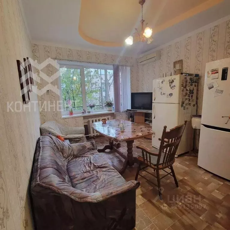 Дом в Крым, Евпатория ул. Кленовая (300 м) - Фото 0