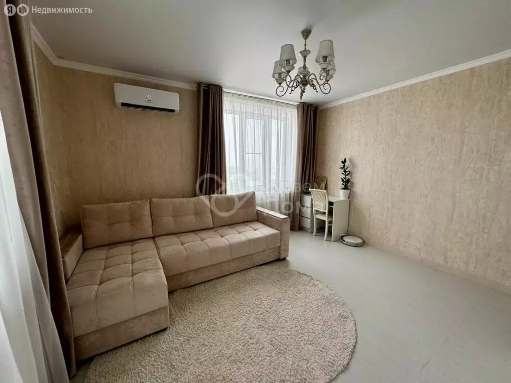 2-комнатная квартира: Волгоград, Рионская улица, 7Б (56.6 м) - Фото 1