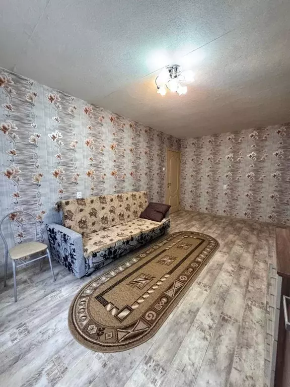 2-к кв. Кировская область, Киров ул. Воровского, 143 (53.3 м) - Фото 2