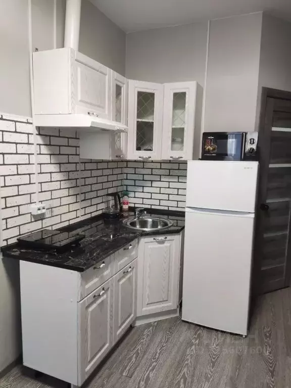 Студия Приморский край, Владивосток Пограничная ул., 12А (24.0 м) - Фото 2