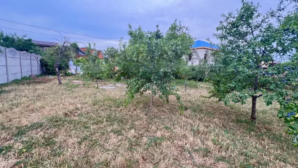 Участок в Адыгея, Майкоп Новая весна СНТ, проезд 7-й (4.0 сот.) - Фото 0