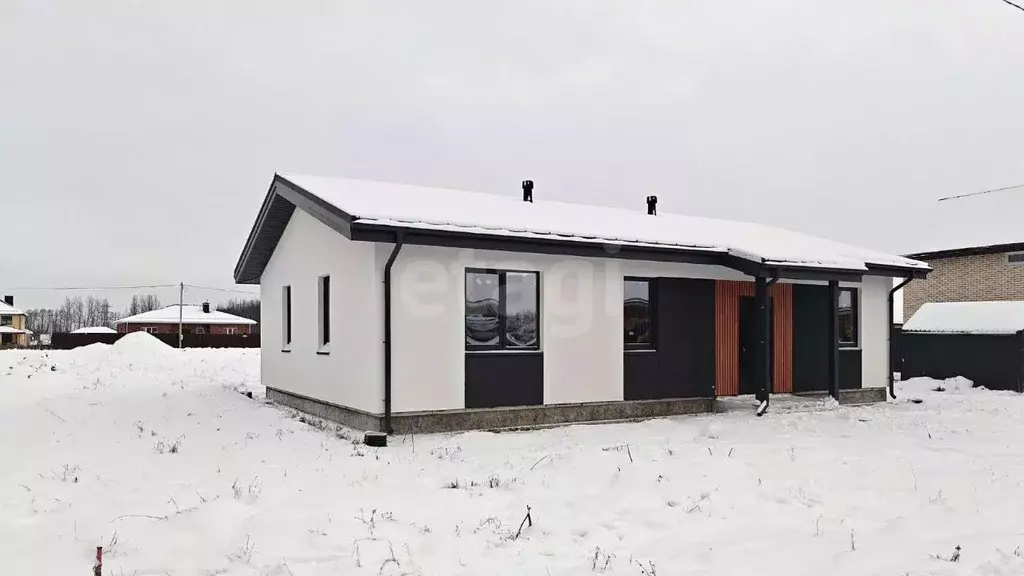 Дом в Ярославская область, Ярославский муниципальный округ, с. ... - Фото 1