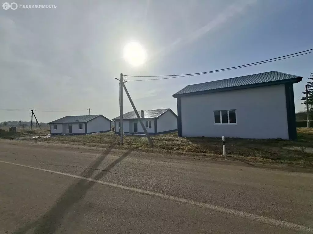 Дом в посёлок Пригородное, Шоссейная улица (213.8 м) - Фото 2