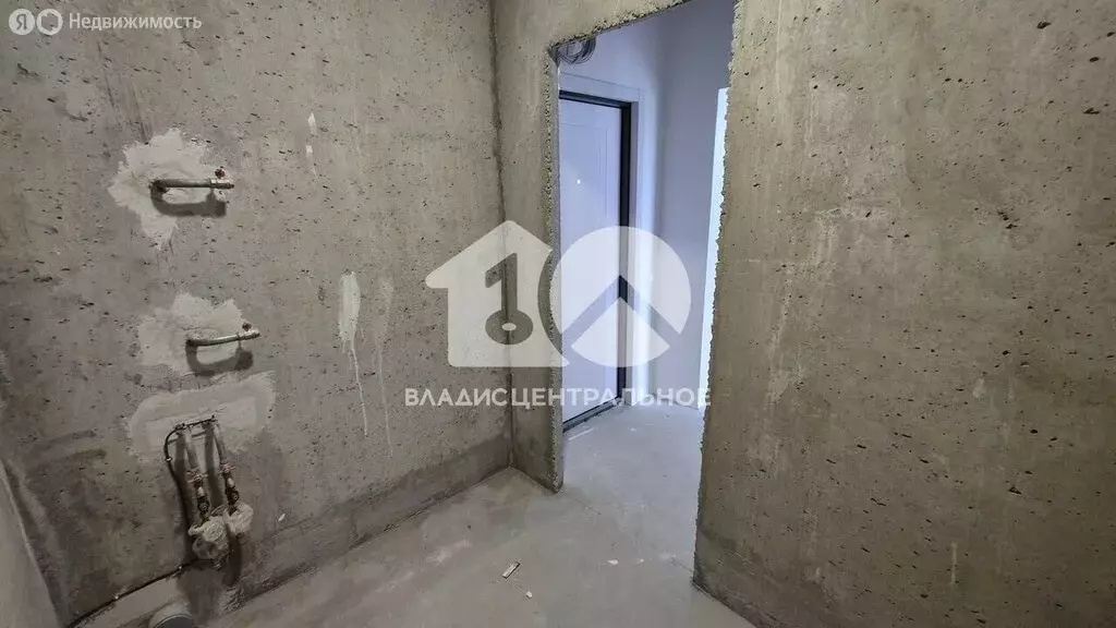 2-комнатная квартира: Новосибирск, улица Забалуева, 96 (65.75 м) - Фото 1