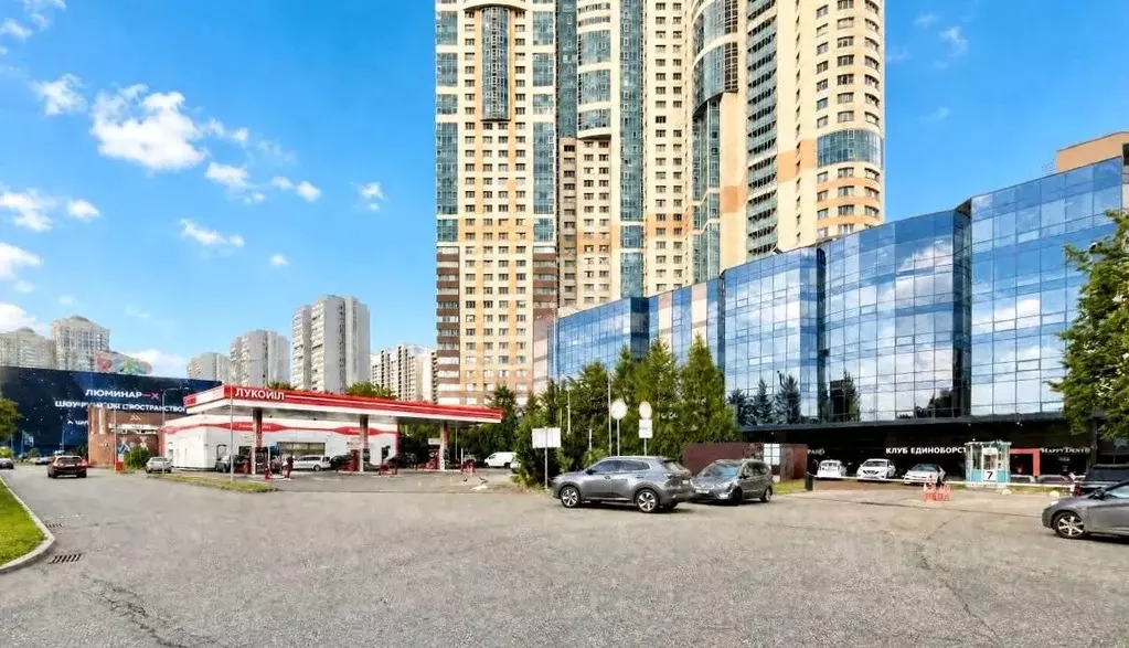Помещение свободного назначения в Москва Ленинский просп., 111к1 (65 ... - Фото 1