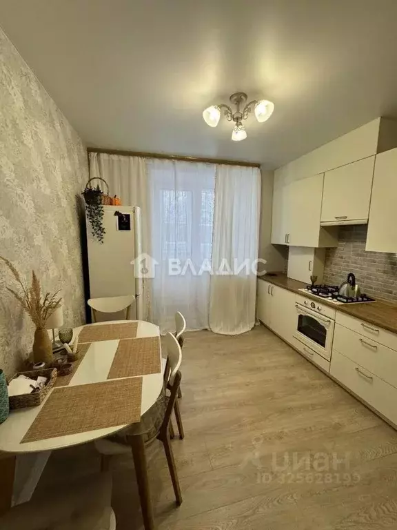 1-к кв. Владимирская область, Владимир ул. Всесвятская, 17А (42.0 м) - Фото 1