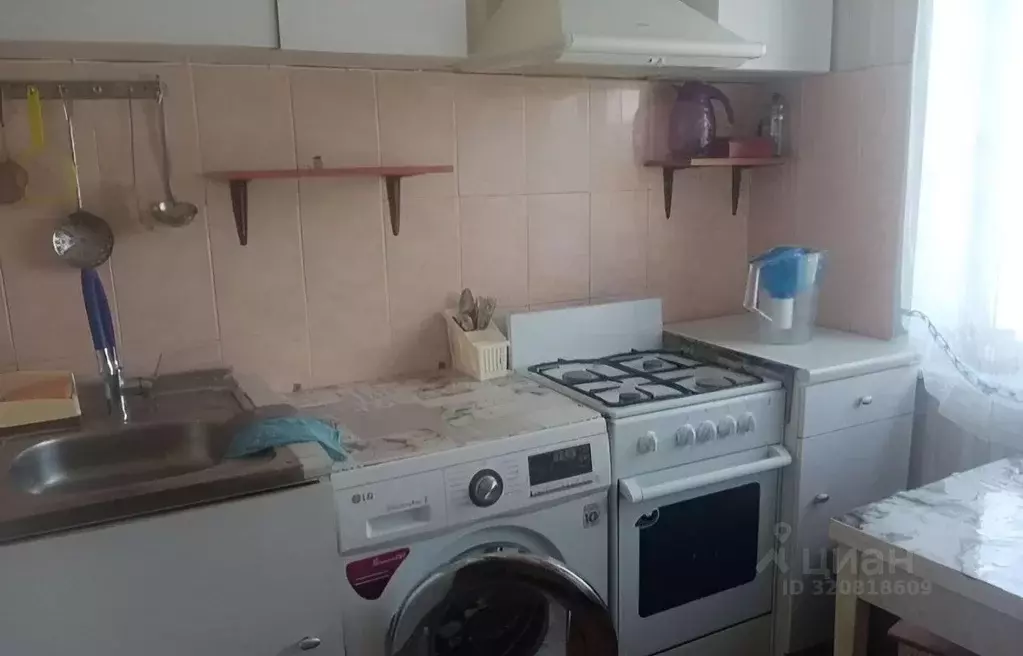 3-к кв. Тульская область, Суворов Тульская ул., 2 (58.0 м) - Фото 0