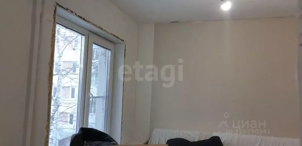 2-к кв. Коми, Ухта ул. Бушуева, 27 (36.2 м) - Фото 0