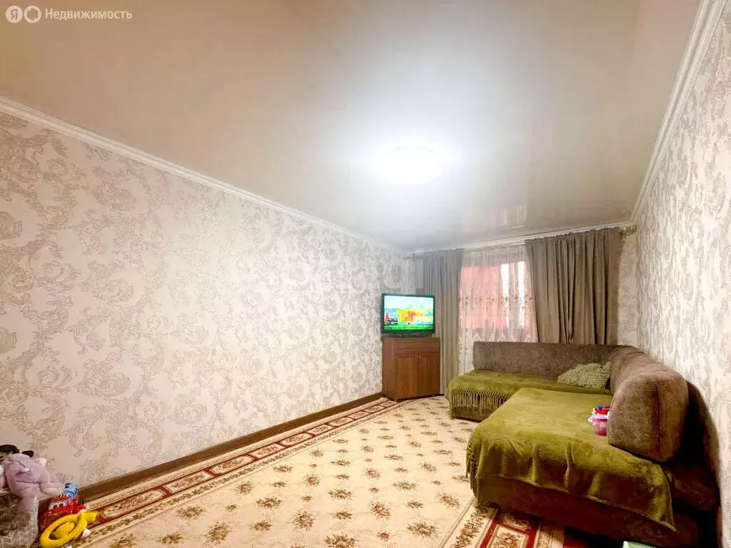 3-комнатная квартира: Нальчик, улица Мусукаева, 34 (58.2 м) - Фото 1