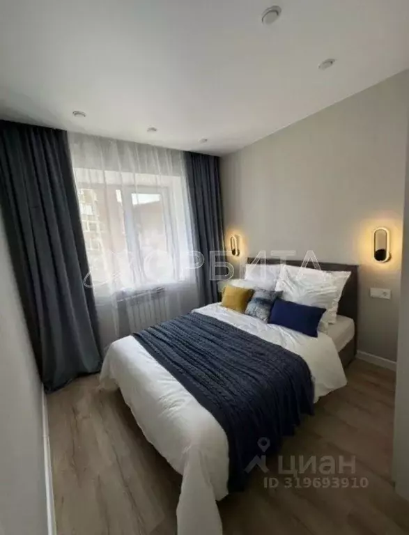 3-к кв. Тюменская область, Тюмень ул. Николая Чаплина, 113 (66.1 м) - Фото 0