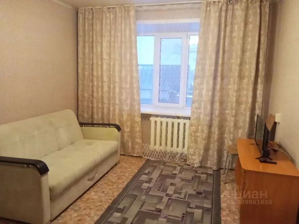 Студия Алтайский край, Алейск Советская ул., 7А (18.0 м) - Фото 0