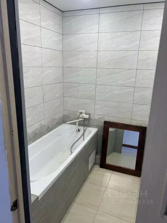 1-к кв. Адыгея, Тахтамукайский район, Старобжегокайское с/пос, Новая ... - Фото 2