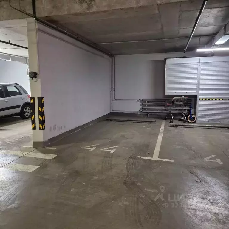 Гараж в Москва ул. Маршала Захарова, 3 (14 м) - Фото 2