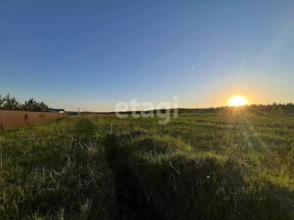 Участок в Коми, Усинск муниципальный округ, с. Колва ул. Заручейная ... - Фото 2