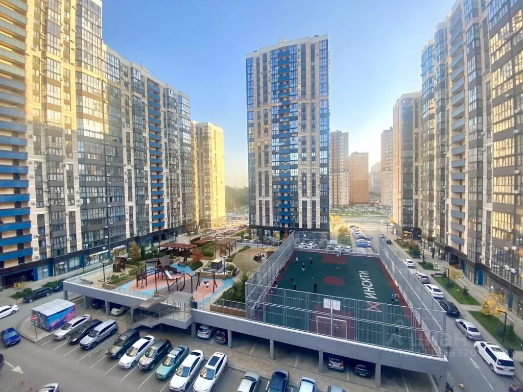 2-к кв. Краснодарский край, Краснодар Любимово мкр, 18 (70.0 м) - Фото 1