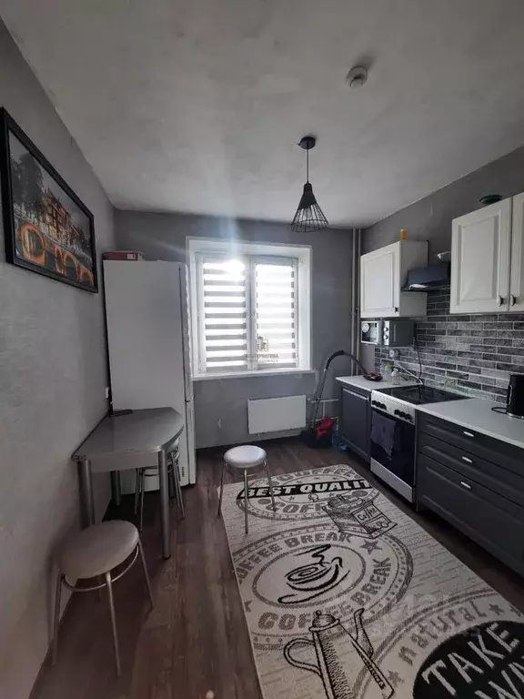 1-к кв. Курганская область, Курган Заозерный жилрайон, 7-й мкр, 9 ... - Фото 1