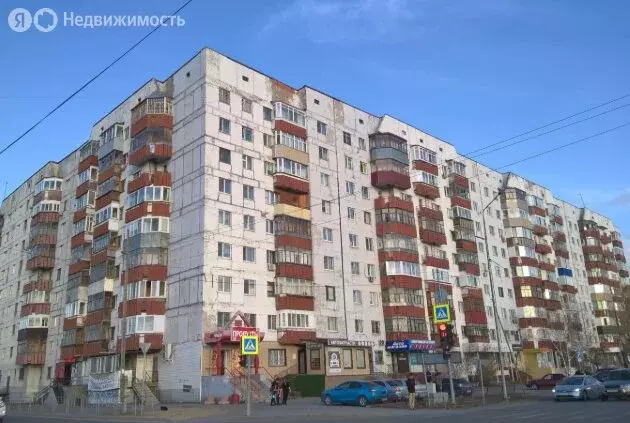 3-комнатная квартира: Тюмень, улица Николая Чаплина, 113 (66.1 м) - Фото 1