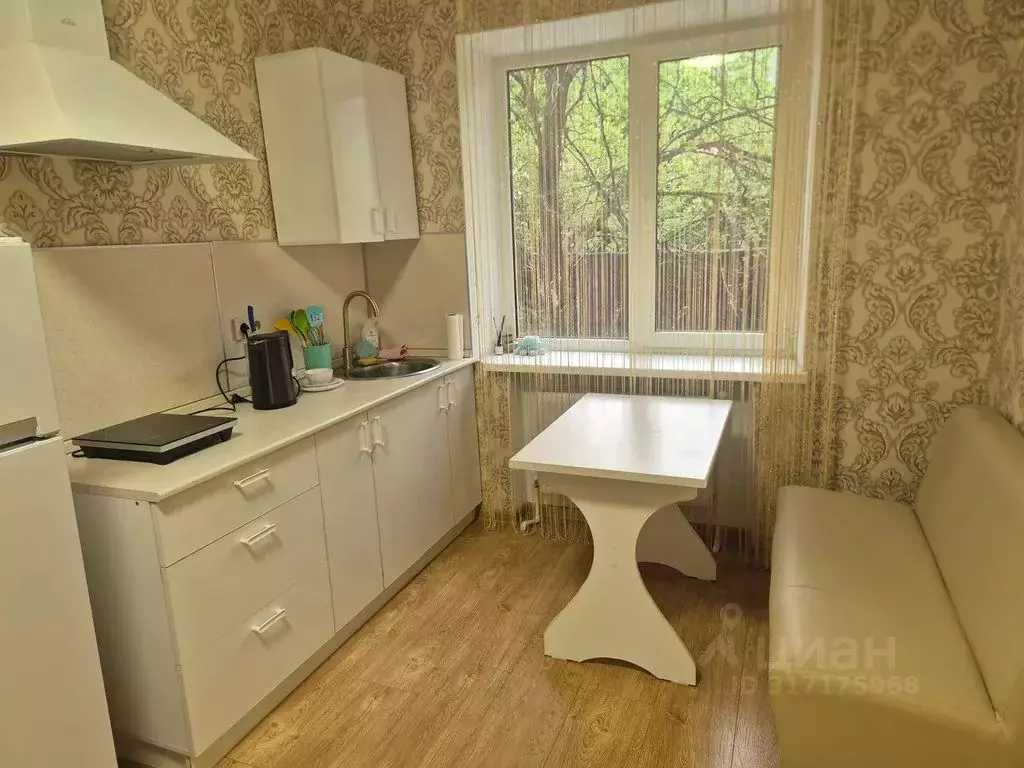 Студия Ставропольский край, Пятигорск Береговая ул., 24 (30.0 м) - Фото 0
