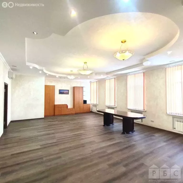 Офис (200 м) - Фото 1