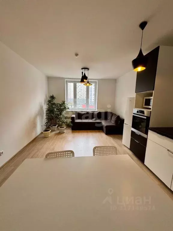 3-к кв. Свердловская область, Екатеринбург ул. Григория Речкалова, 1 ... - Фото 0