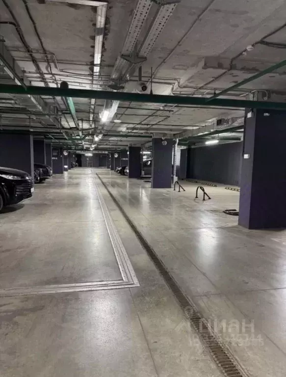 Гараж в Москва Сингапур корпус, Метрополия жилой комплекс (14 м) - Фото 1