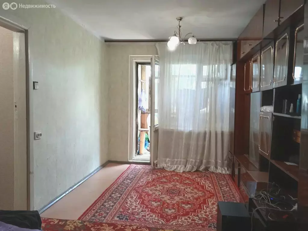 2-комнатная квартира: Саратов, улица имени А.Н. Радищева, 74 (45 м) - Фото 0