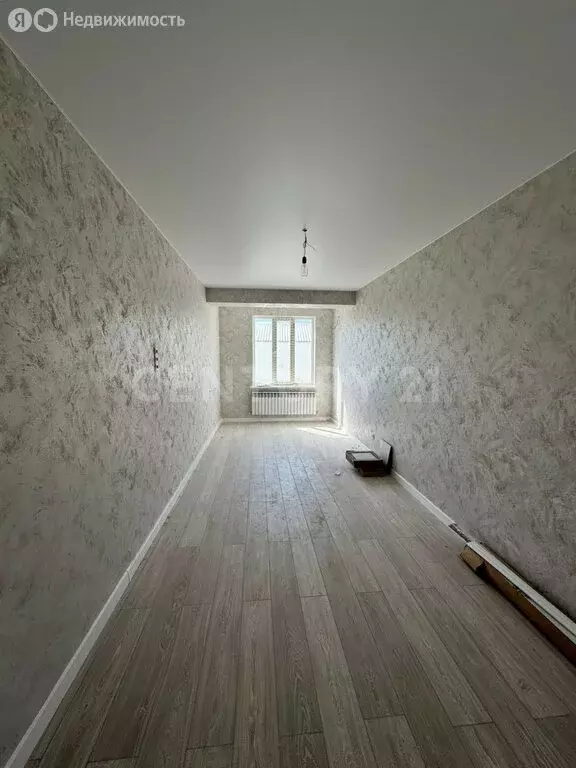 2-комнатная квартира: Махачкала, улица Эльзы Ибрагимовой, 5к5 (86 м) - Фото 1