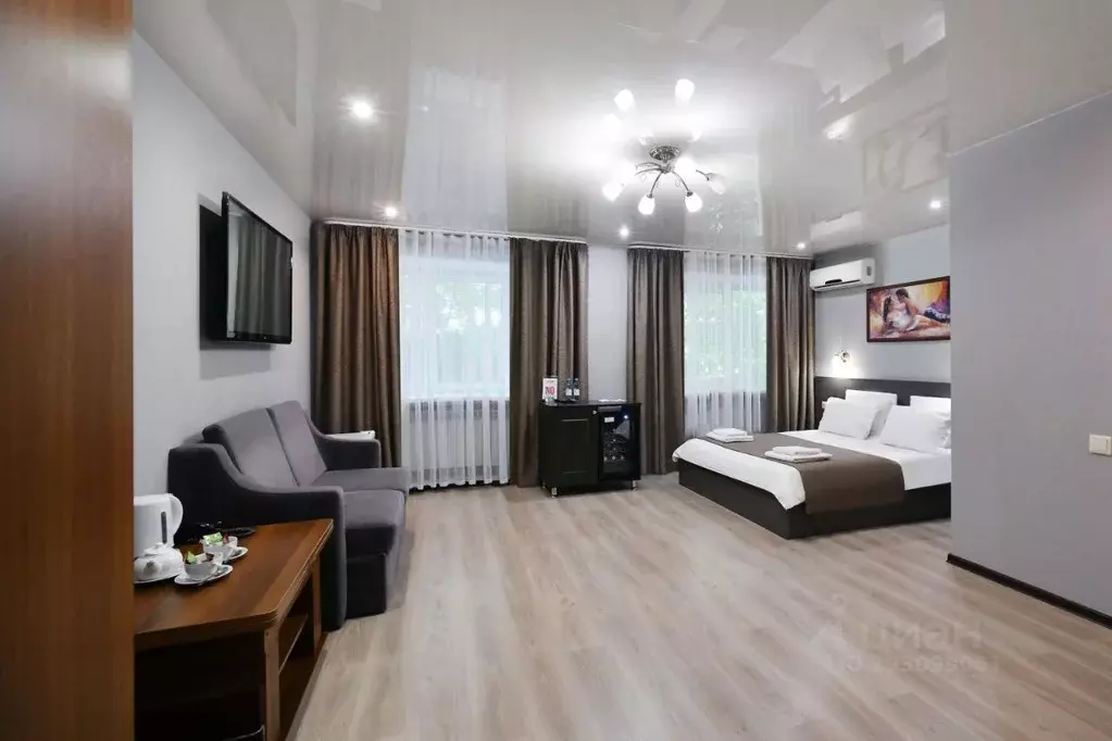 Комната Омская область, Омск ул. 1-я Затонская, 15 (28.0 м) - Фото 1