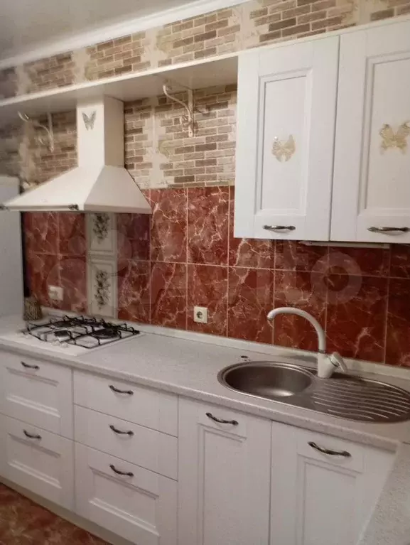 1-к. квартира, 42 м, 3/10 эт. - Фото 0