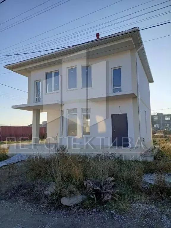 Дом в Краснодарский край, Новороссийск пер. Буксирный (150 м) - Фото 0